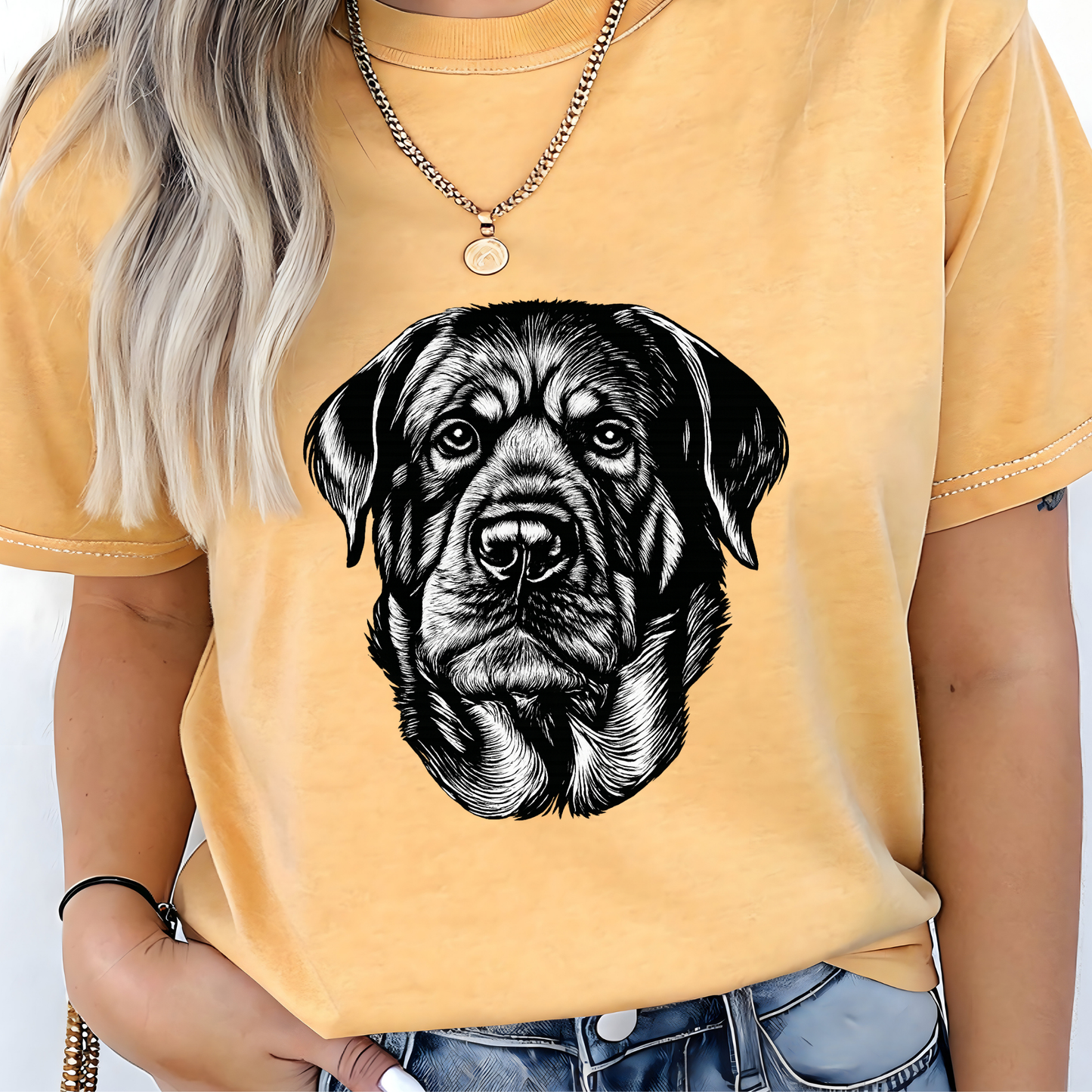 Rottweiler Face Graphic T-Shirt - Minimalist Dog Lover Tee