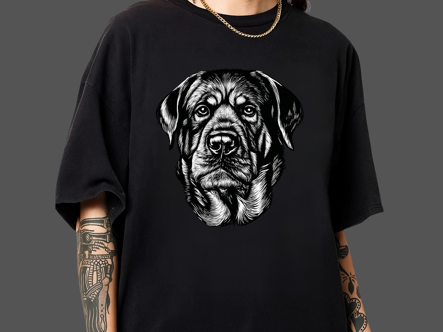Rottweiler Face Graphic T-Shirt - Minimalist Dog Lover Tee