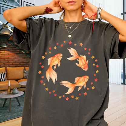 Goldfish Circle Graphic T-Shirt – Watercolor Fish Art | Comfort Colors 1717 Unisex Tee