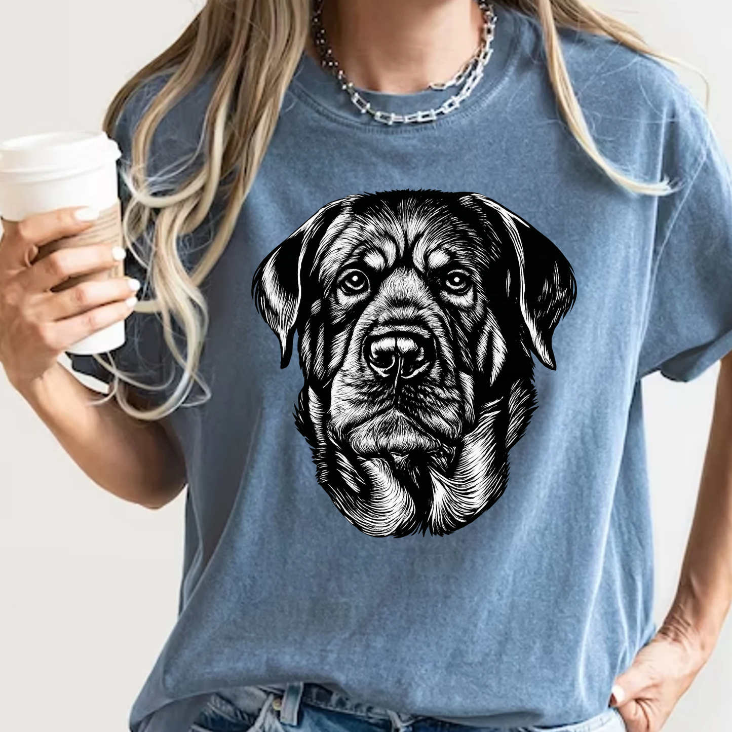 Rottweiler Face Graphic T-Shirt - Minimalist Dog Lover Tee